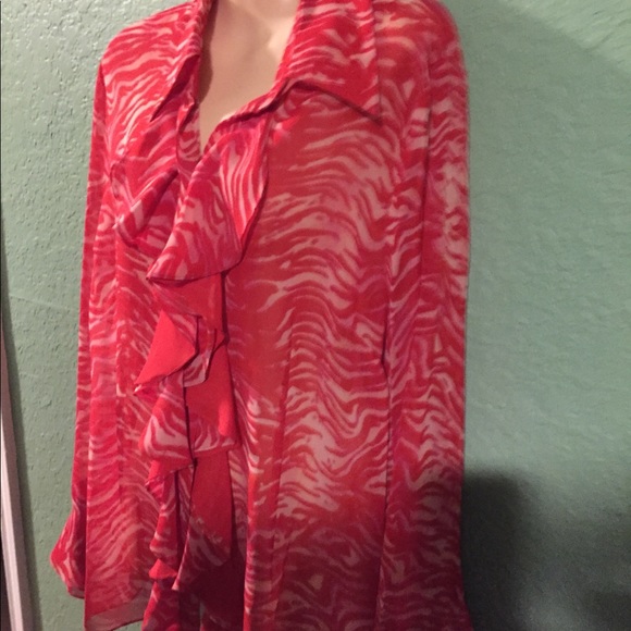 Button down Blouse - Picture 2 of 2